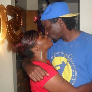 Meet your Posher, Dee